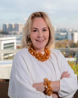 Lydie Roux, Directrice des Opérations Médecine Générale